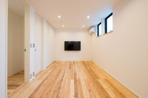 木の薫るガレージ住宅